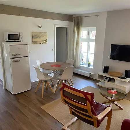 Boe - Alte Schule Apartment Glowe