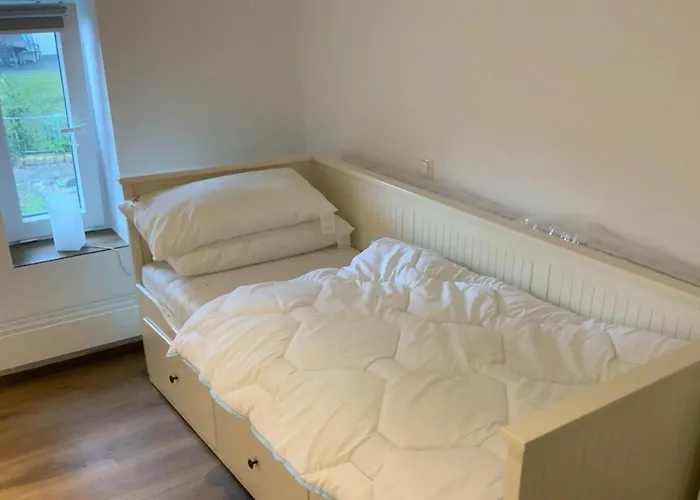 Boe - Alte Schule Glowe